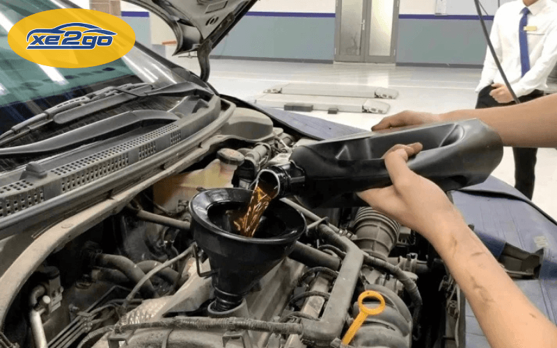 Thay Dầu Động Cơ