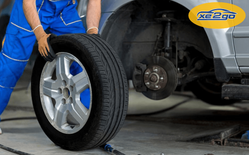 Kiểm Tra Lốp Xe BMW 118i