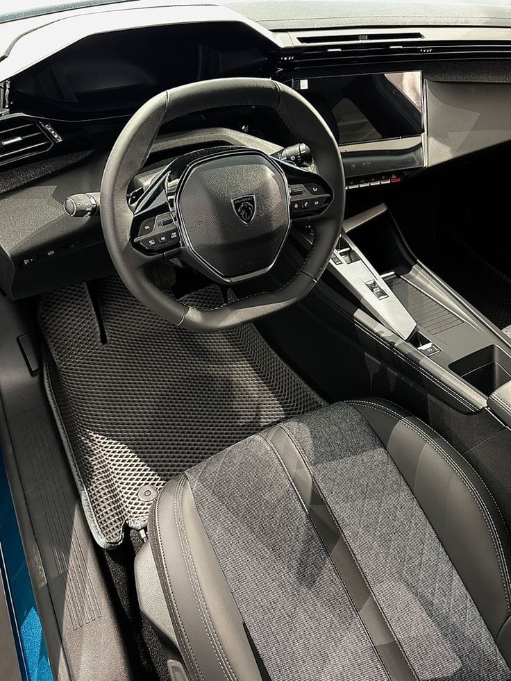 Bảo Dưỡng Định Kỳ 40.000 Km Cho Xe PEUGEOT 3008