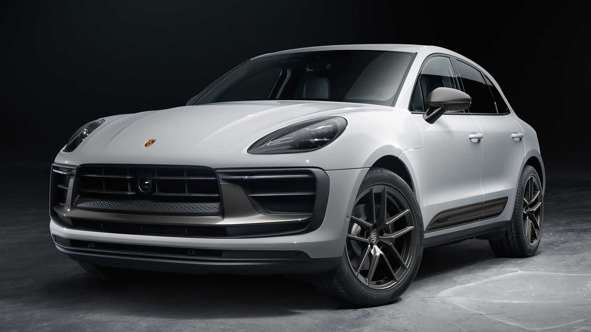 Bảo Dưỡng Định Kỳ Xe Porsche Macan T Cấp 10.000 Kilomet