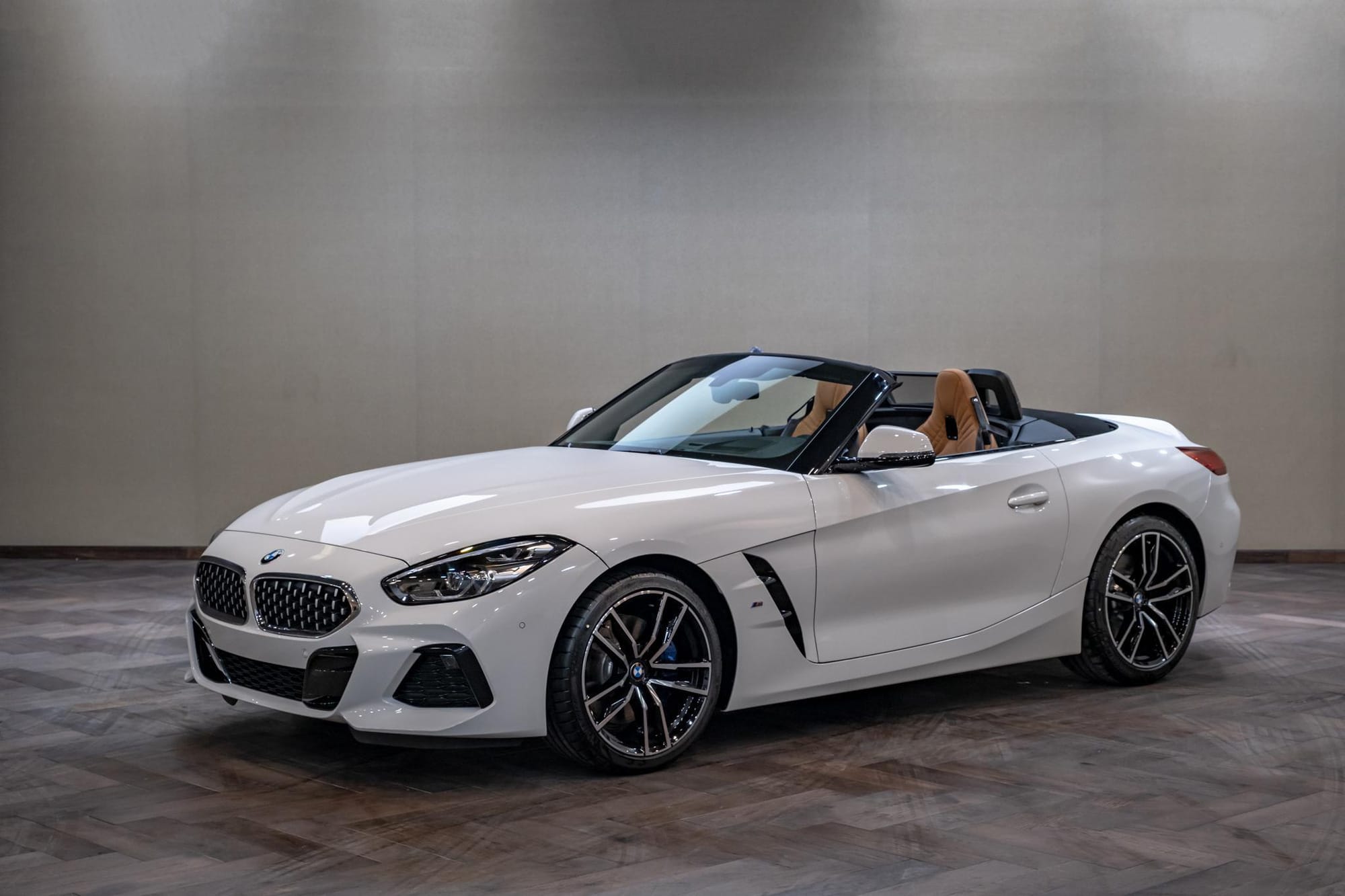 Bảo Dưỡng Định Kỳ Xe BMW Z4 Cấp 80.000 Kilomet